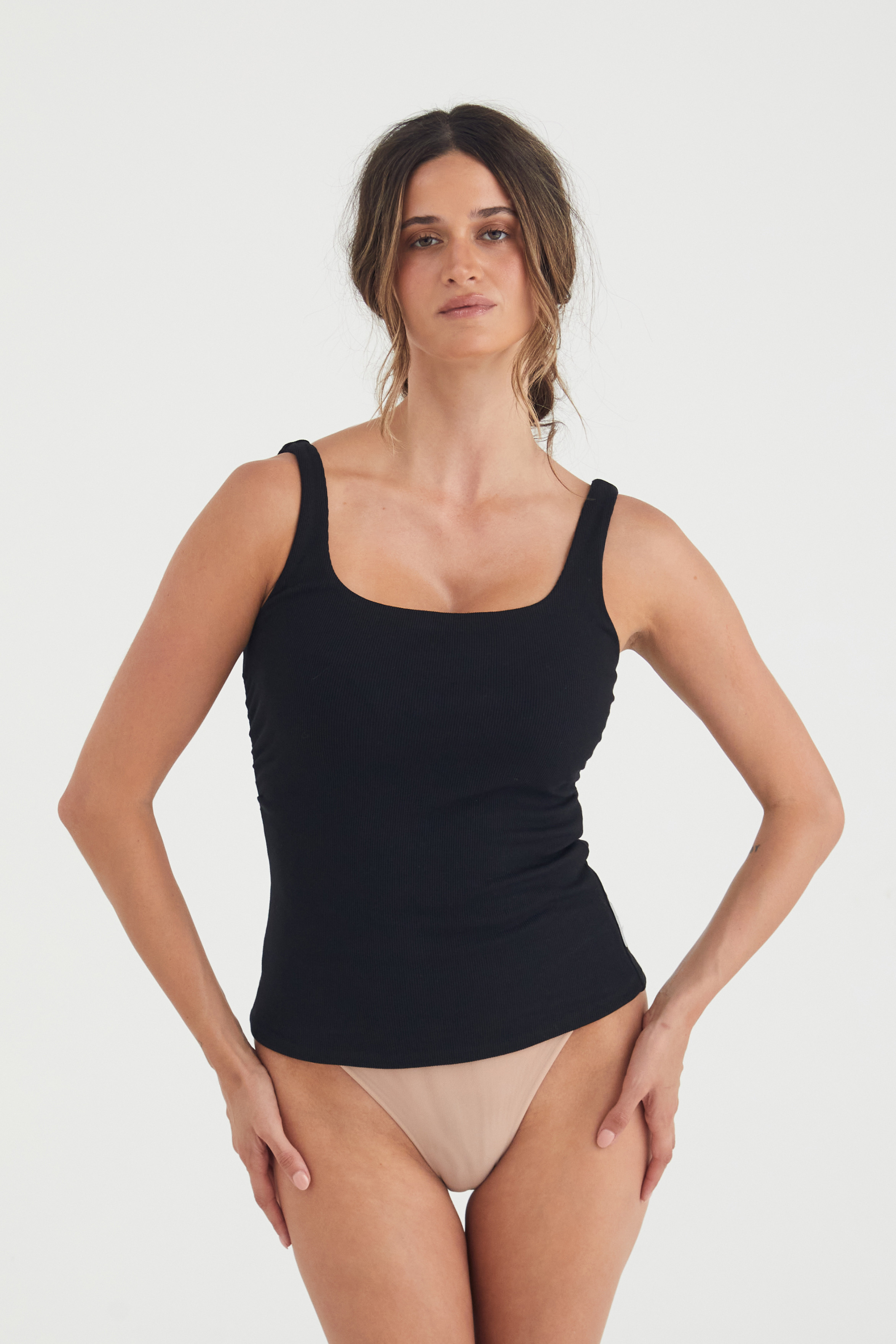 Busty Basics - Tank - BLACK