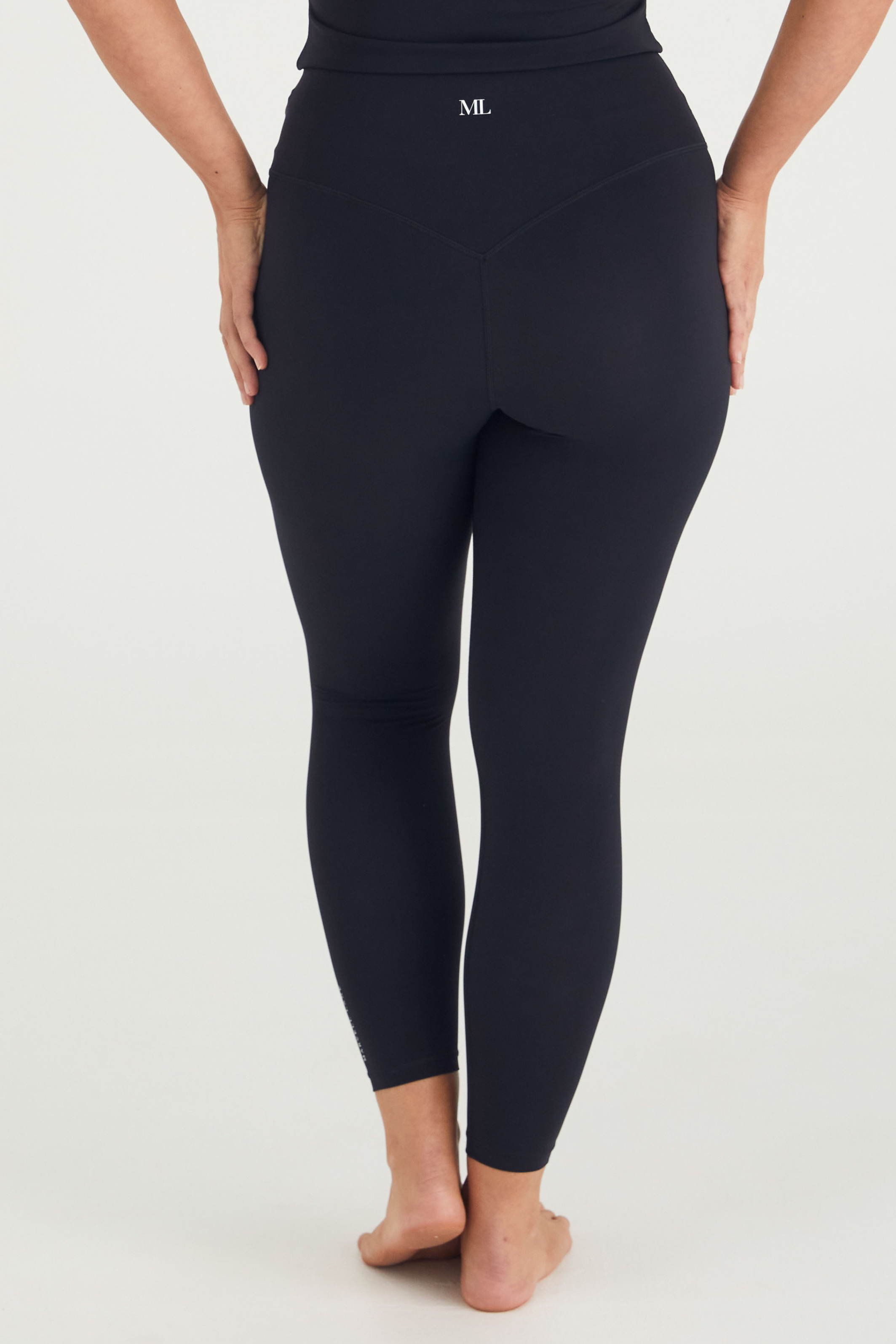 Movement Pants - Black