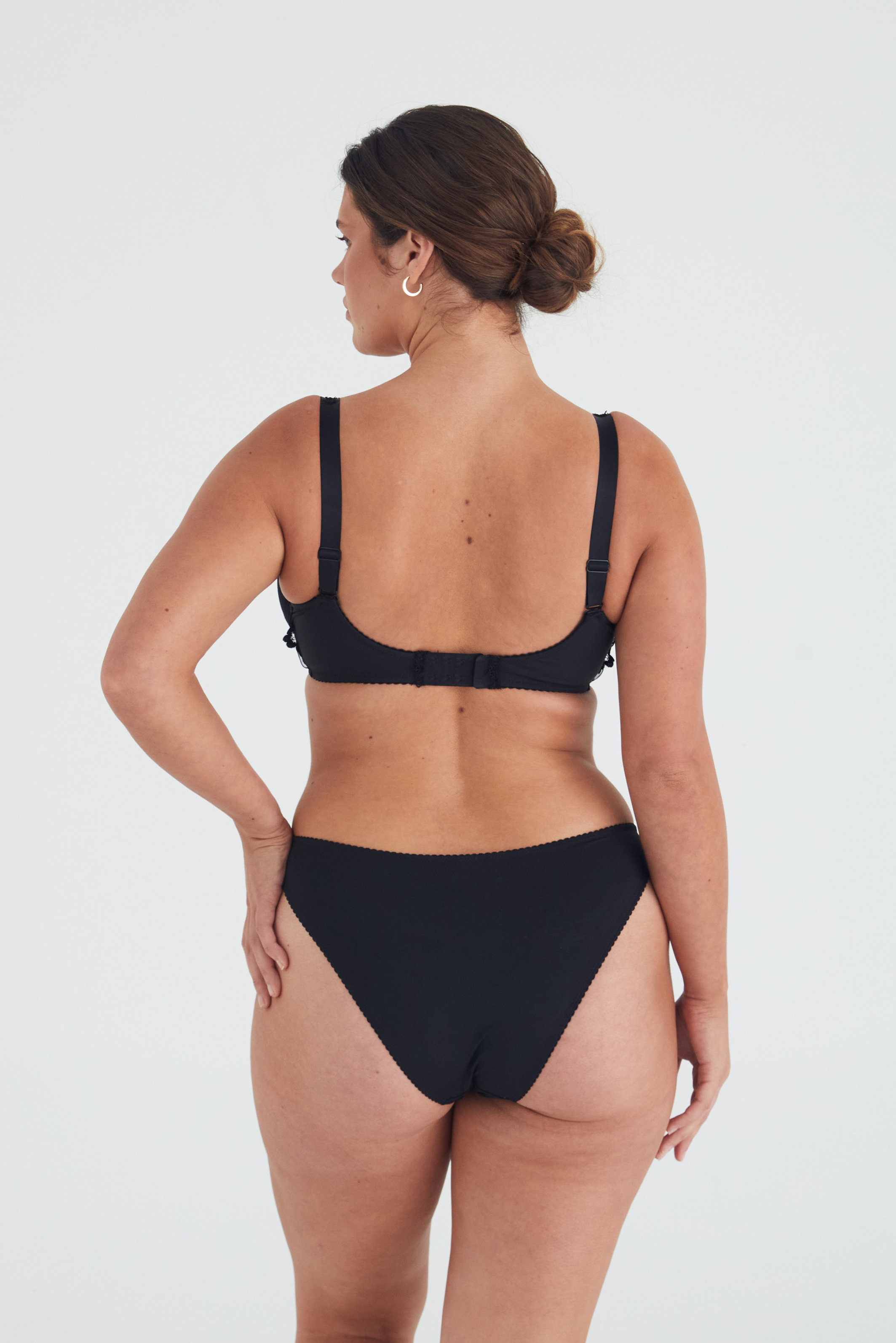 EVIE BRA - BLACK