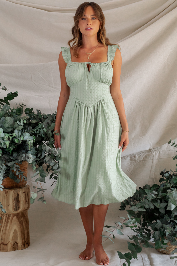 Dresses for bigger busted ladies hot sale