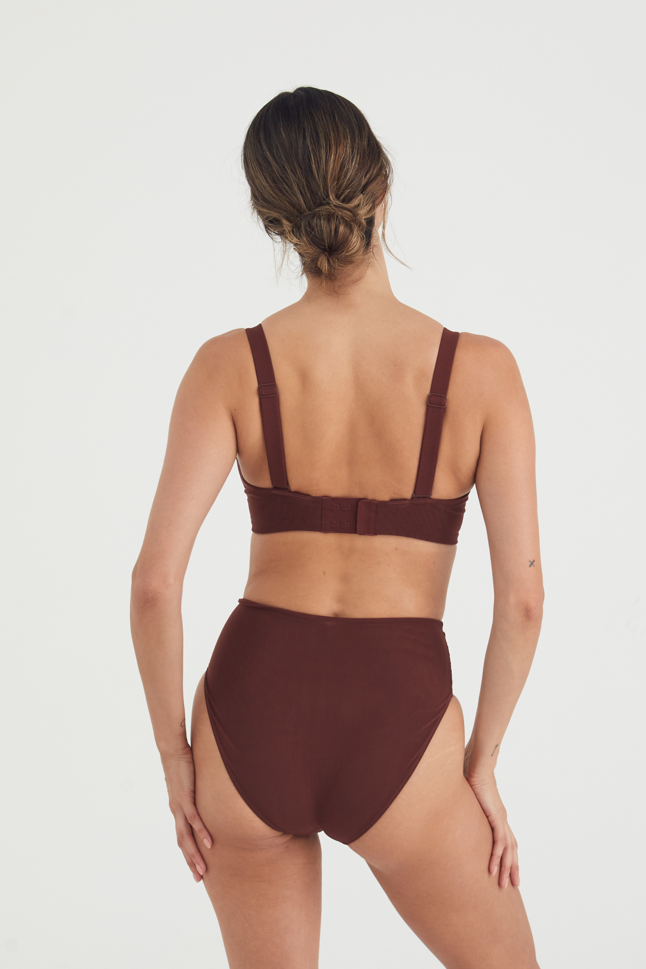 Lingerie for Bigger Busts | MARVELL LANE MARVELL LANE Lingerie for Bigger Busts | MARVELL LANE MARVELL LANE