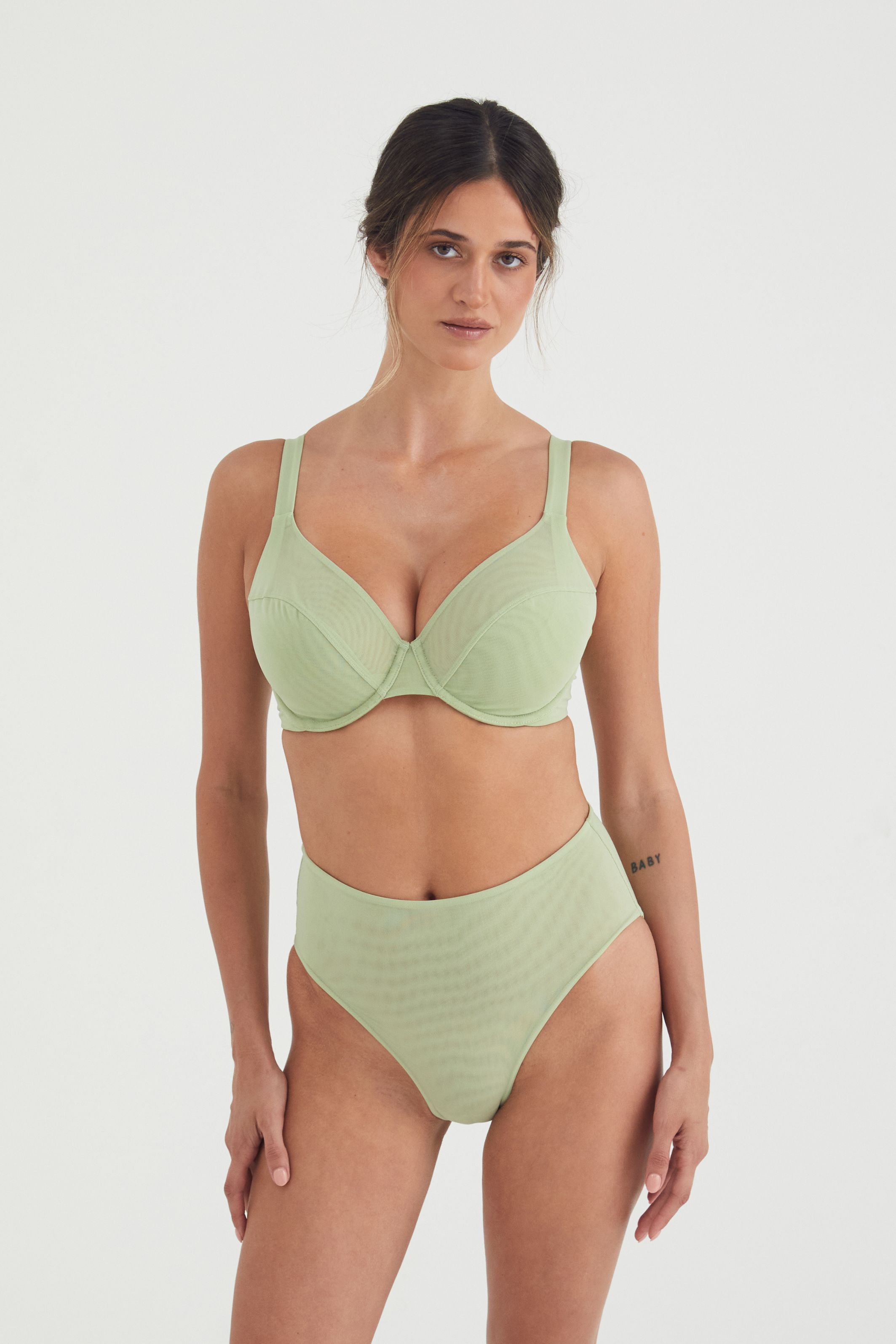 BUSTY BASICS PLUNGE BRA - PEAR